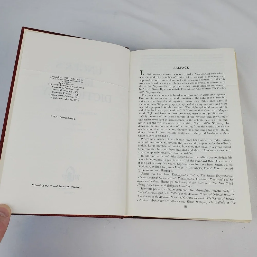Vintage 1972 Printing Red Hardcover-Unger's Bible Dictionary-Moody Press
